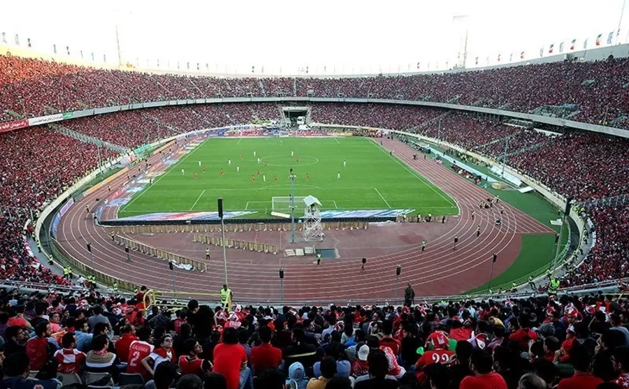 ورزشگاه آزادی مملو از تماشاگر